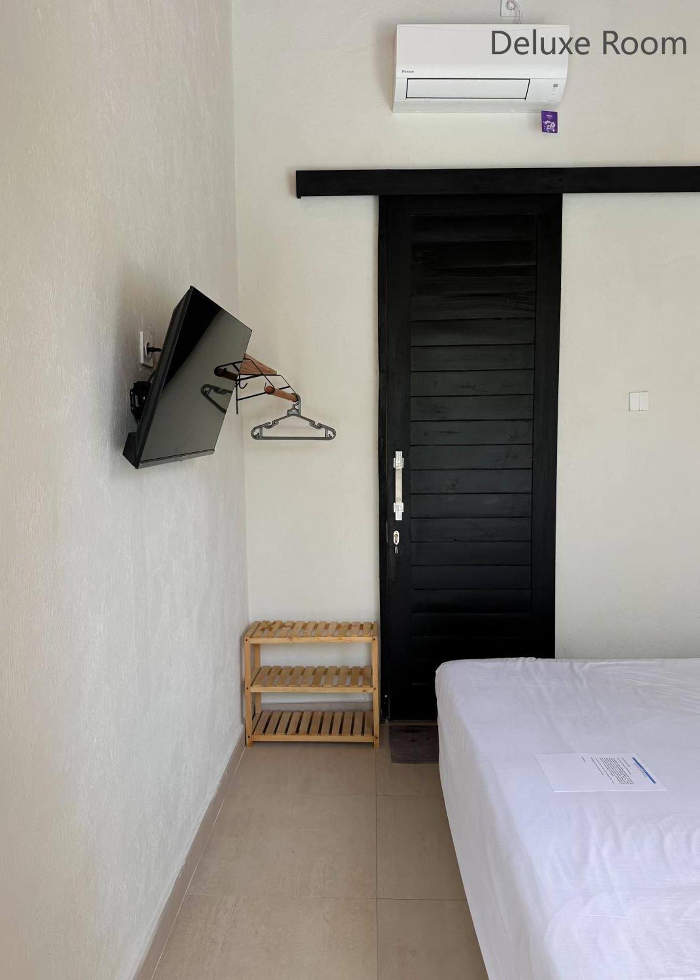 Kaya Uluwatu Hostel Exterior photo